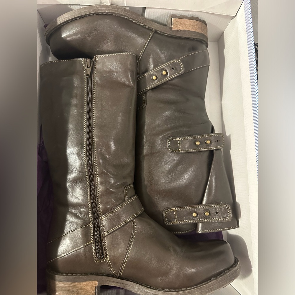 Eric Michael Carlotta Brown zip up boots NWB
